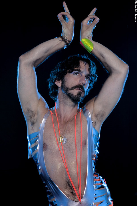 Dazzle Dazzle Himself